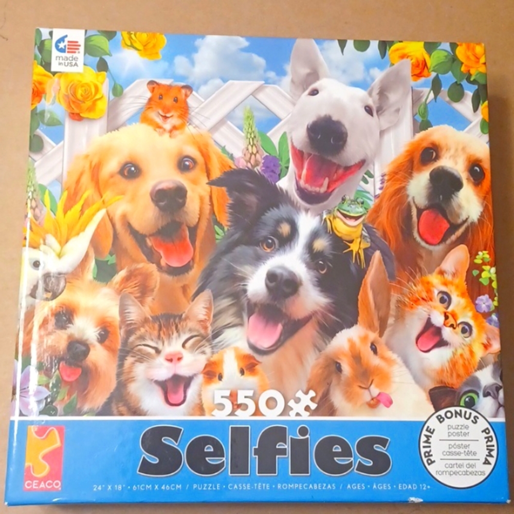 🧩Selfies Animal/Pets 550 piece puzzle